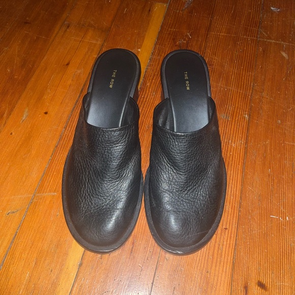 The Row Mules - Picture 3 of 3